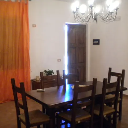 Tenuta Castellesi * סקילצ'ה