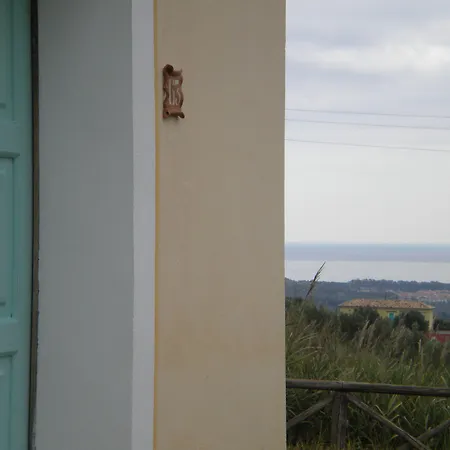 Tenuta Castellesi מלון סקילצ'ה