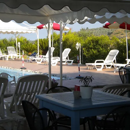 Tenuta Castellesi מלון *